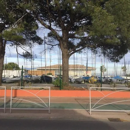 Apartment Le Jardin De La Mer, Plage, Jardin, Parking , Velos *