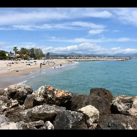 Apartment Le Jardin De La Mer, Plage, Jardin, Parking , Velos