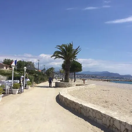 Le Jardin De La Mer, Plage, Jardin, Parking , Velos Villeneuve-Loubet